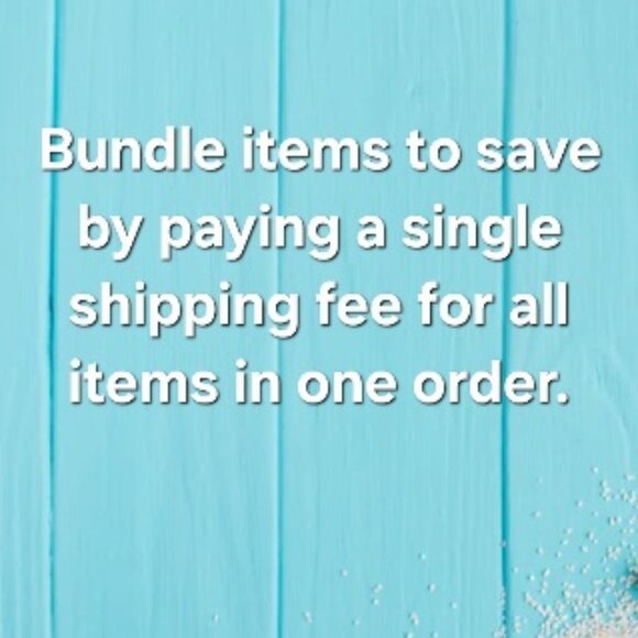 Carl the Cupcake 3D Plush Mini Backpack (Five Nights at Freddy's) - Picture 7 of 7